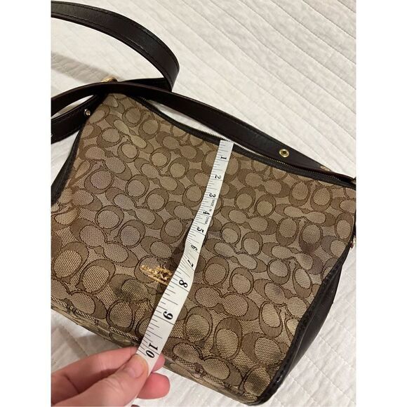 Authentic Coach Small Dufflette In Signature Jacquard - Picture 5 of 10